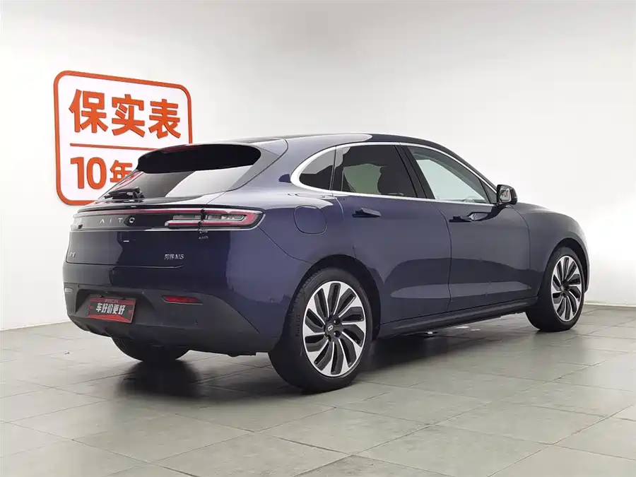 AITO Wenjie M5