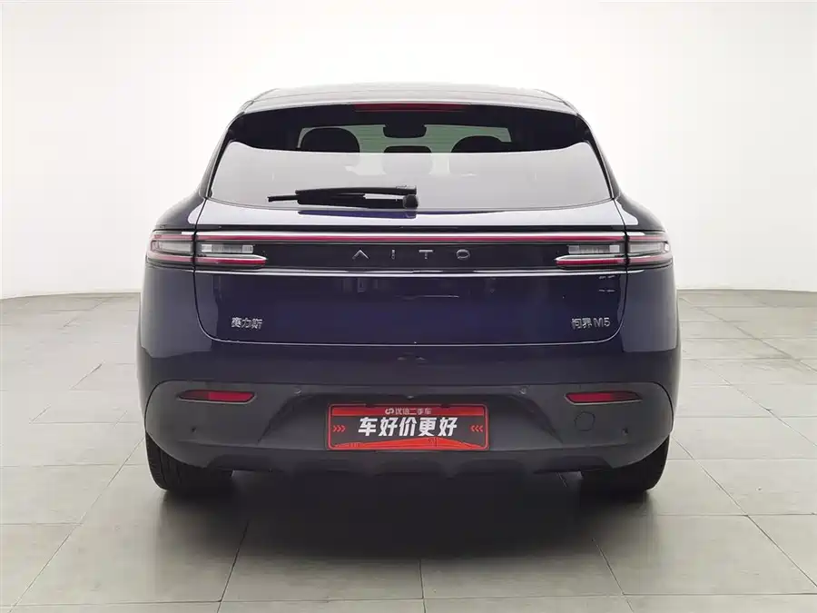 AITO Wenjie M5