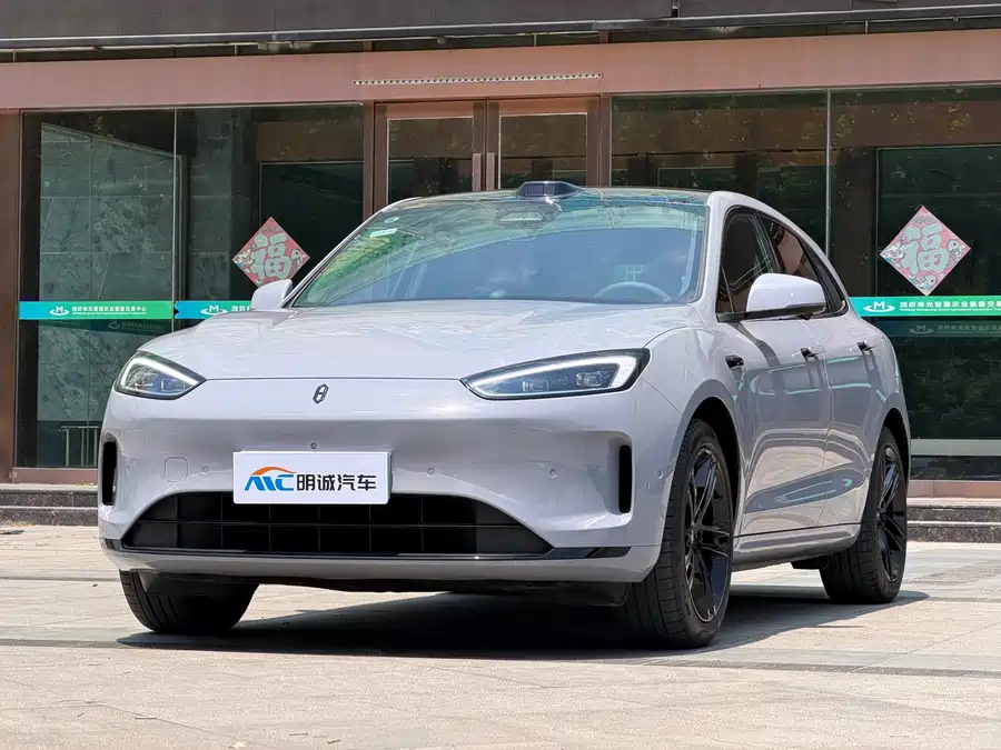 AITO Wenjie M5