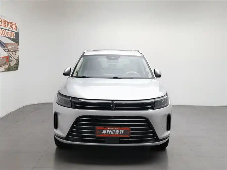 AITO Wenjie M7