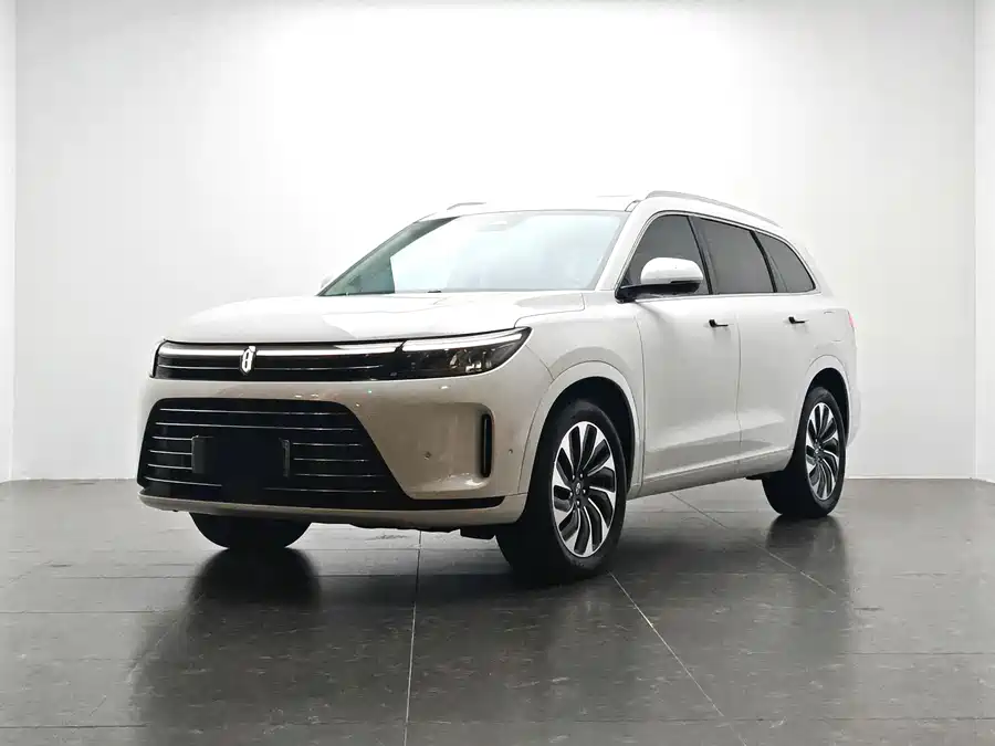 AITO Wenjie M7