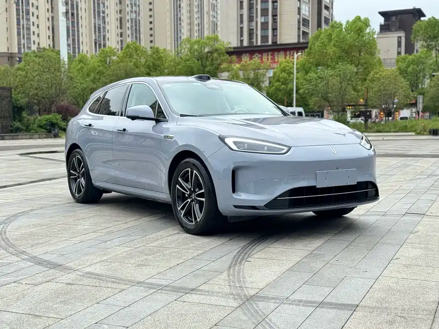 AITO Wenjie M5
