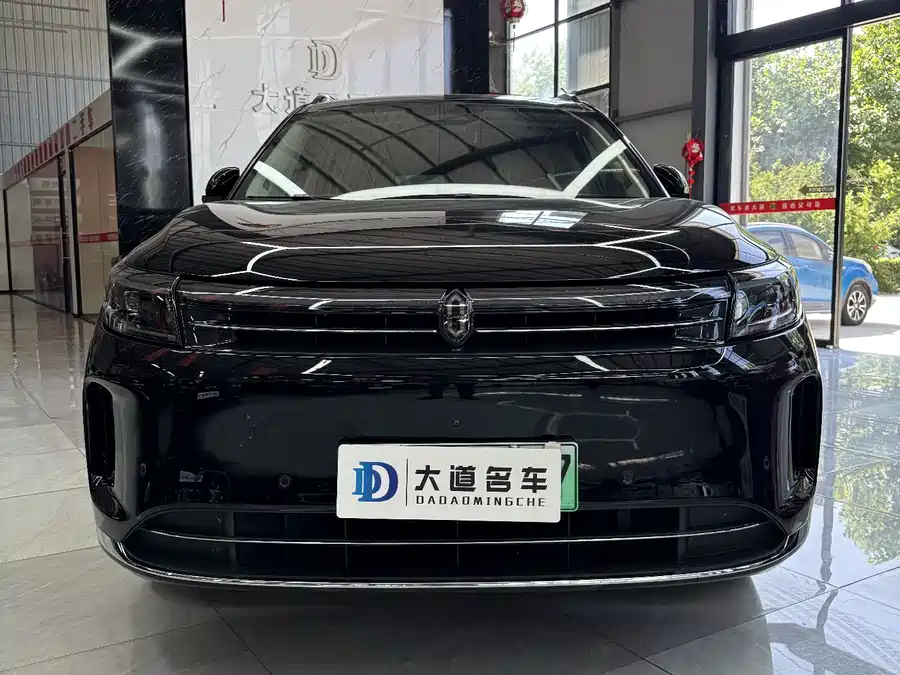 AITO Wenjie M7