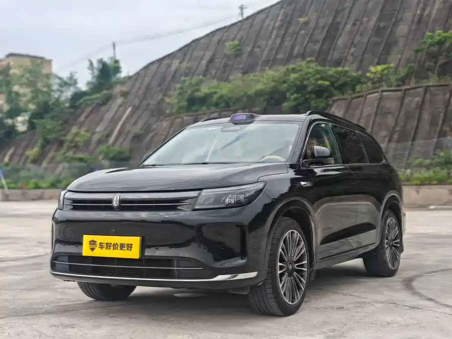 AITO Wenjie M7