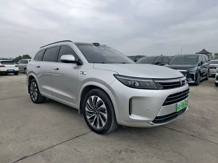 AITO Wenjie M7