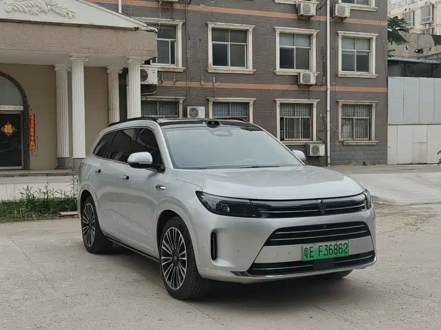 AITO Wenjie M7