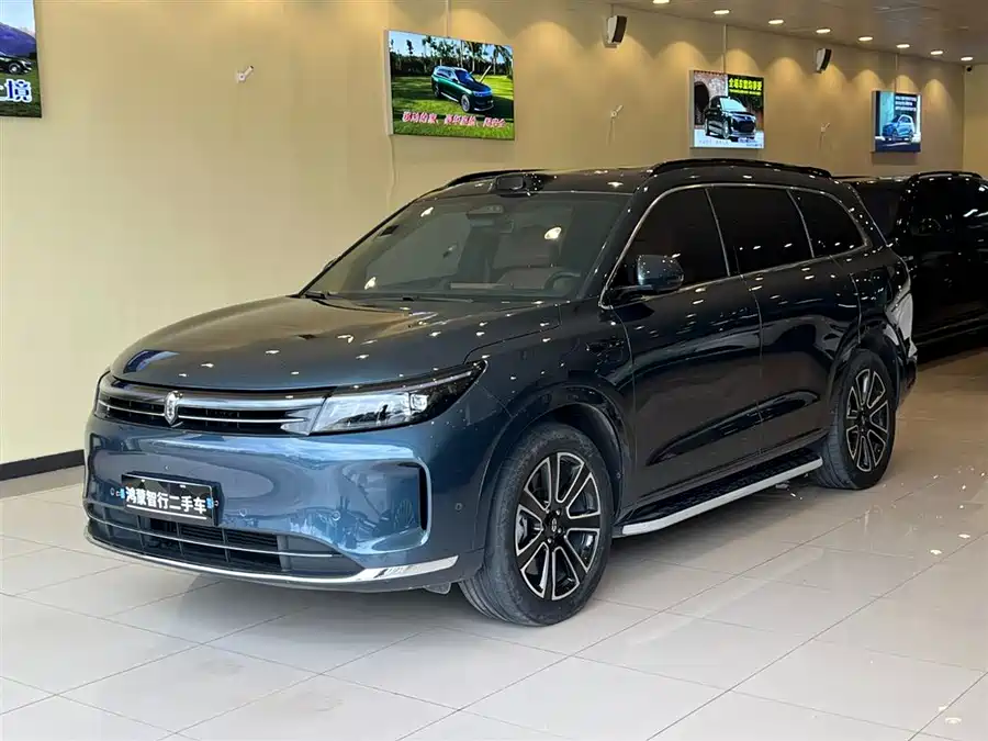 AITO Wenjie M7