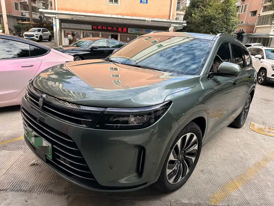 AITO Wenjie M7