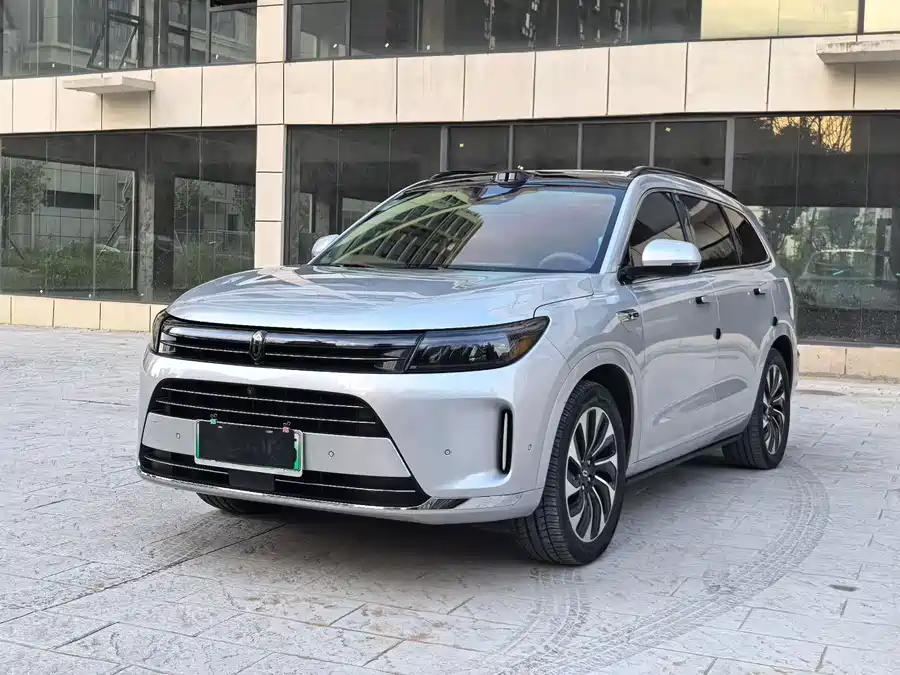 AITO Wenjie M7
