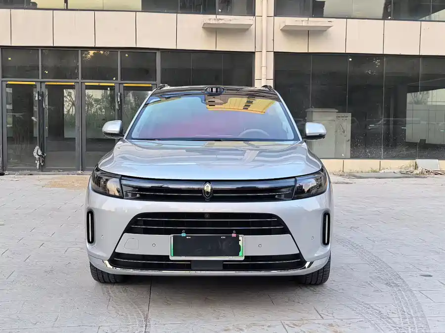 AITO Wenjie M7