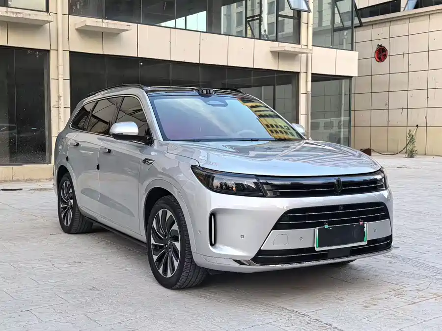 AITO Wenjie M7