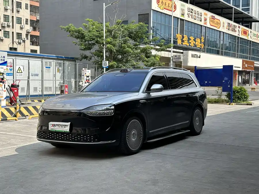 AITO Wenjie M9