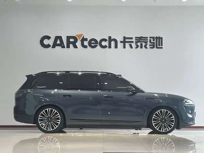 AITO Wenjie M9