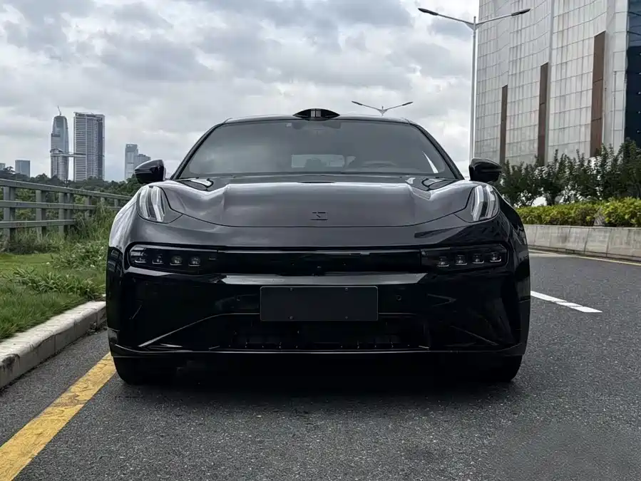 Zeekr 001