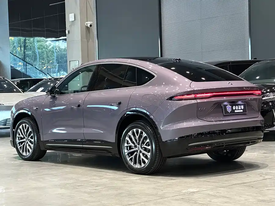 NIO EC6