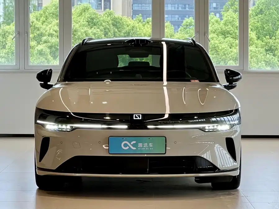 Zeekr 007GT