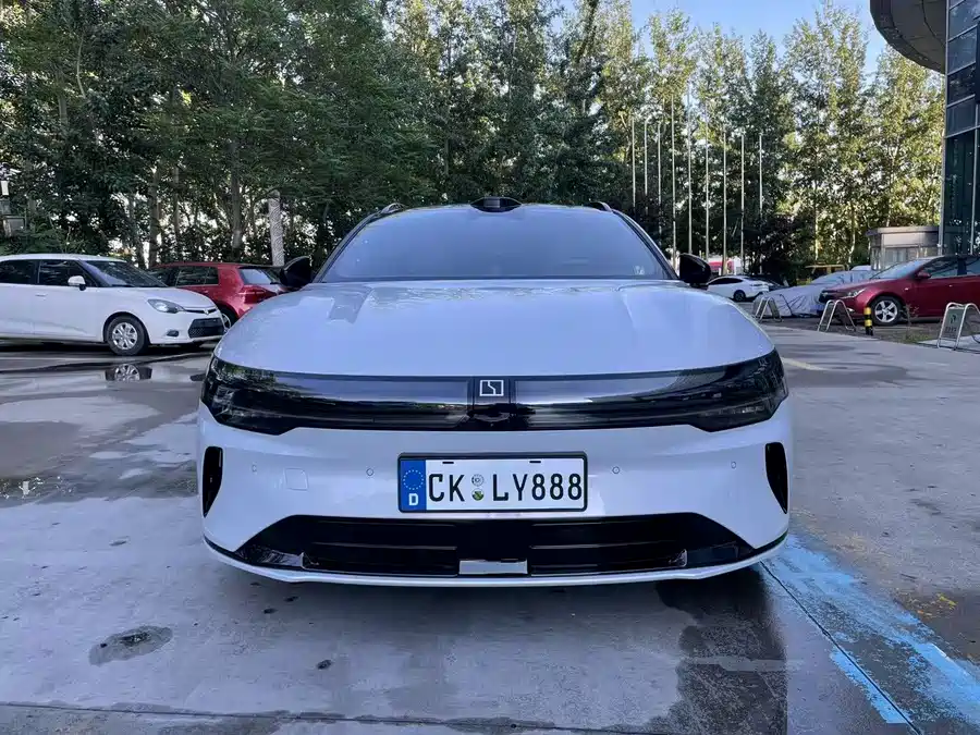 Zeekr 007GT
