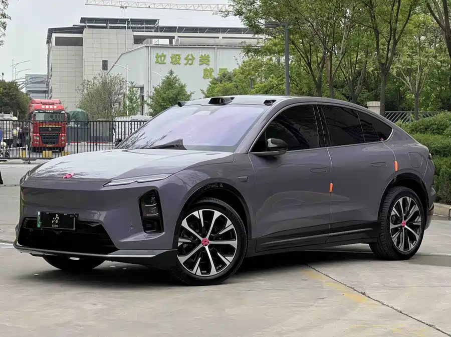 NIO EC6