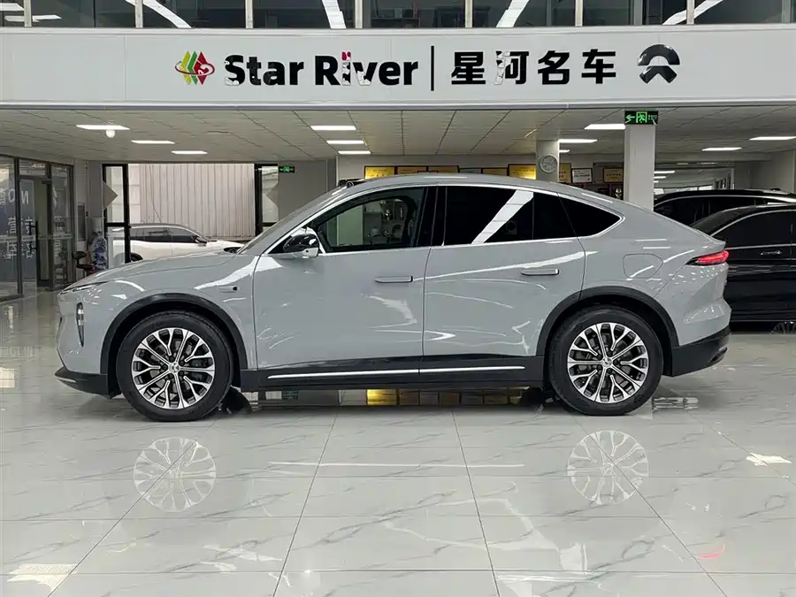 NIO EC6