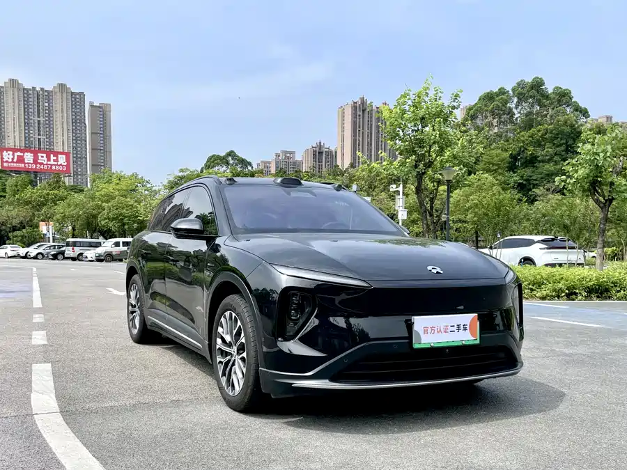 NIO ES6