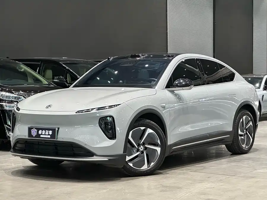 NIO EC6