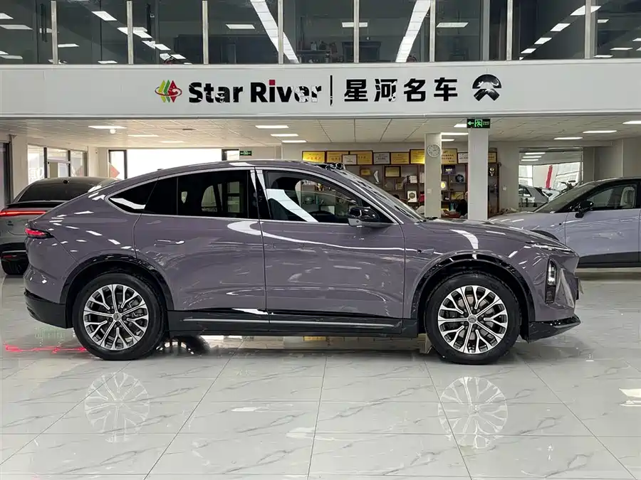 NIO EC6