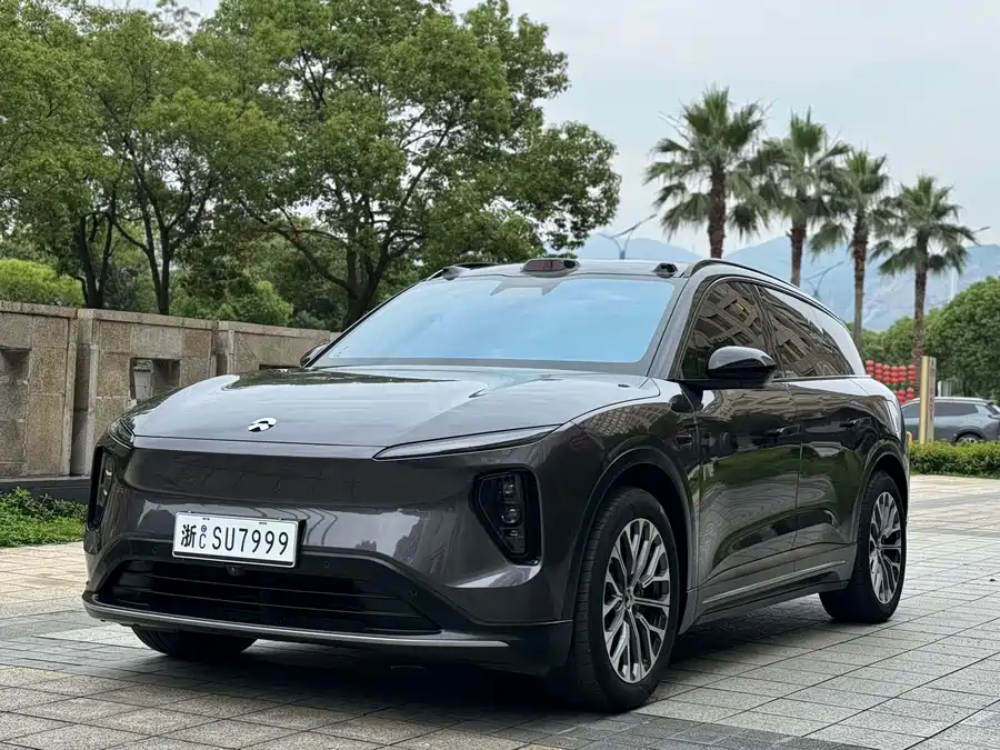 NIO ES6