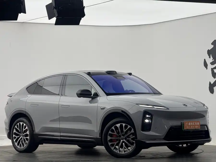 NIO EC6