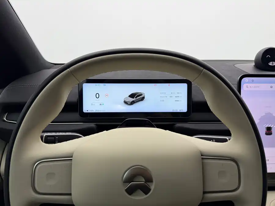 NIO EC6