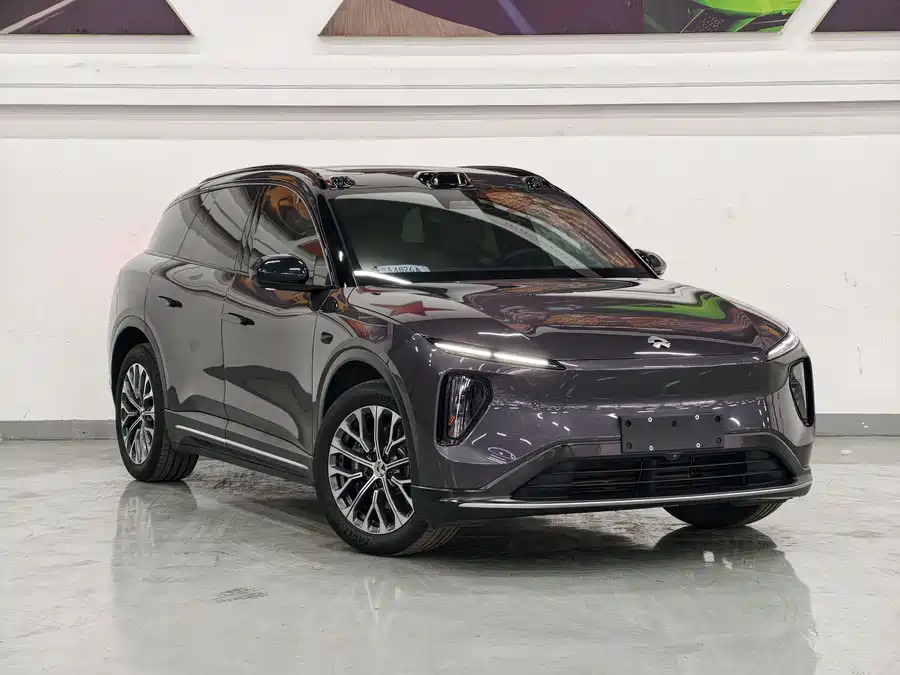 NIO ES6