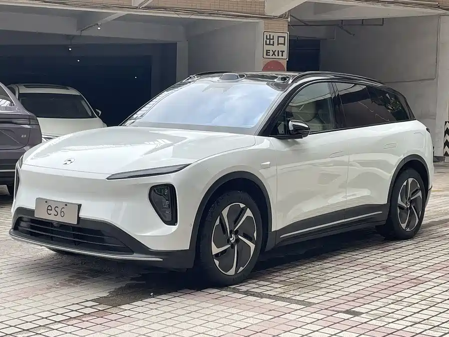 NIO ES6
