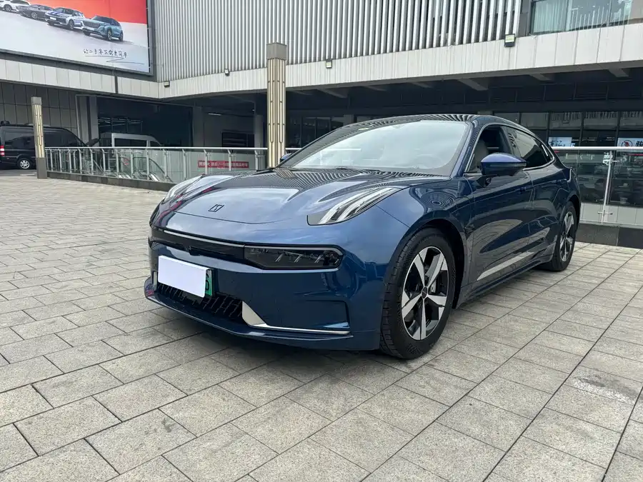 Zeekr 001
