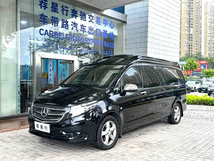 Mercedes Benz Vito