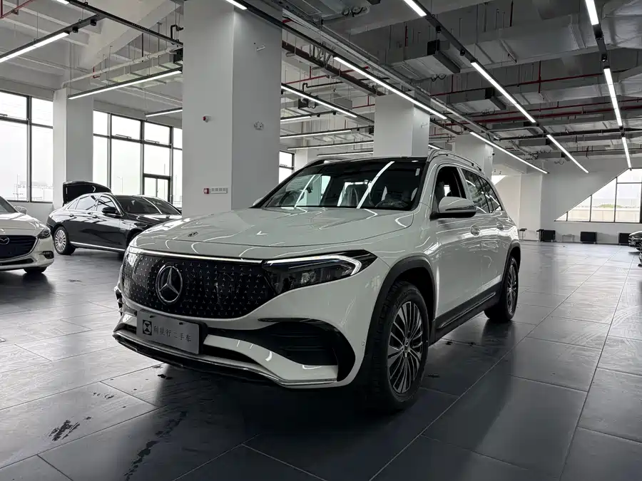 Mercedes Benz EQB