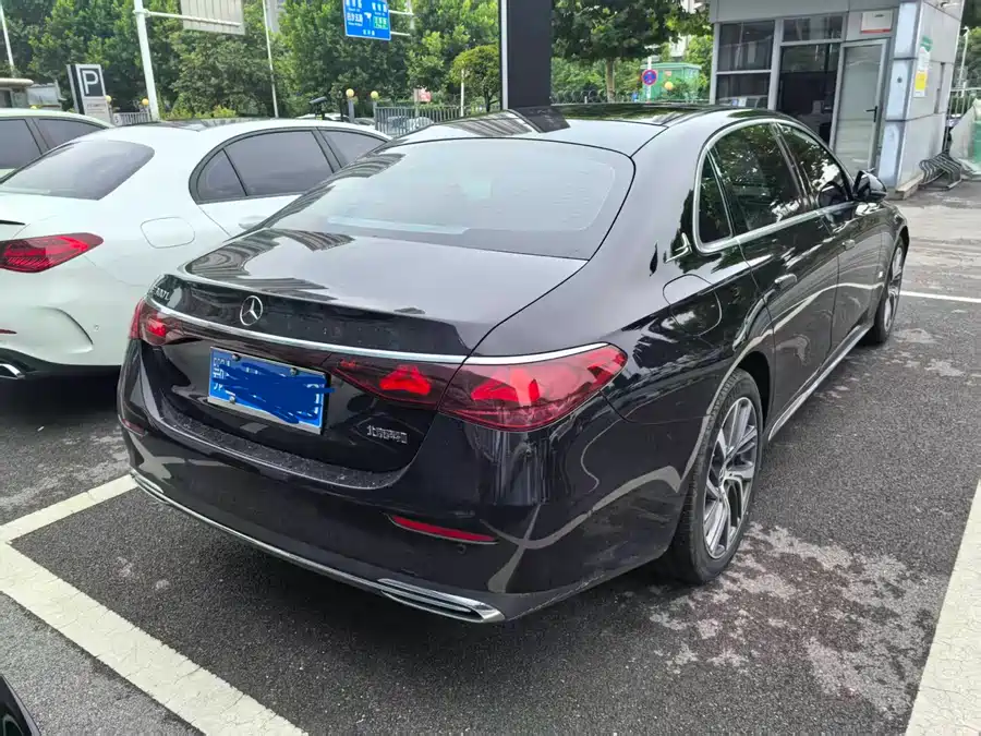 Mercedes Benz E-Class