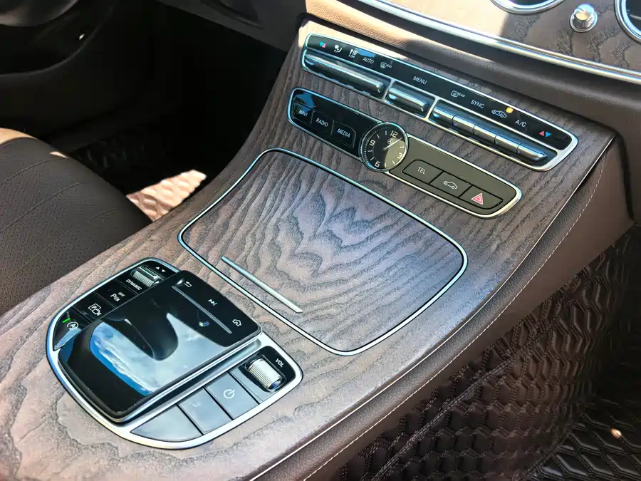 Mercedes Benz E-Class