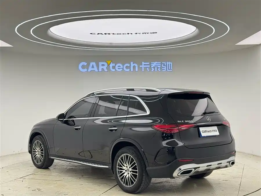 Mercedes Benz GLC
