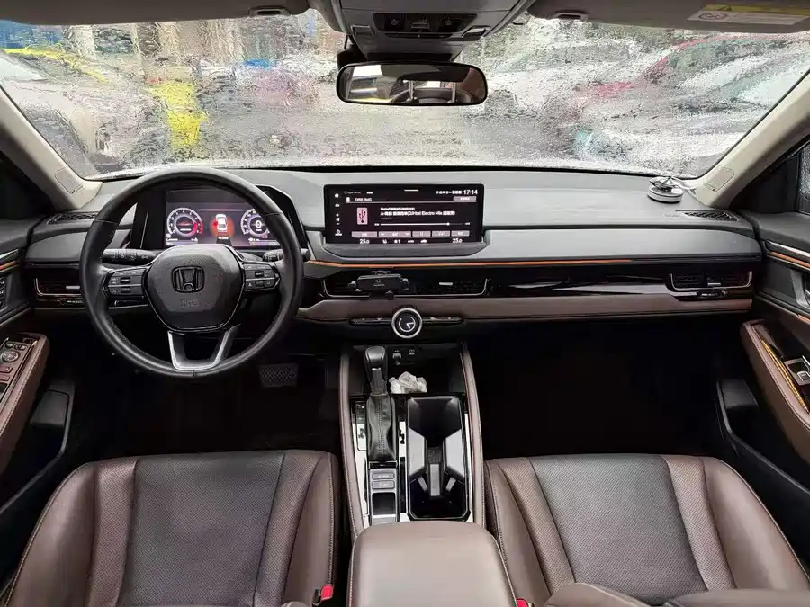 Honda Inspire