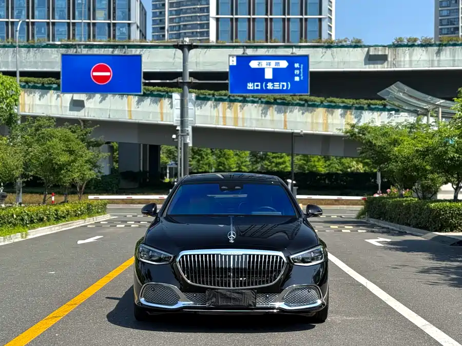 Mercedes Benz Maybach S-Class
