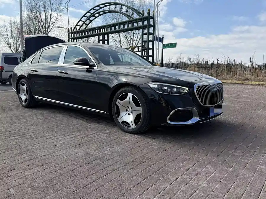 Mercedes Benz Maybach S-Class