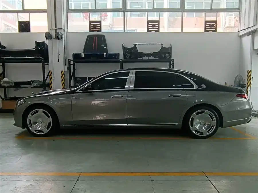 Mercedes Benz Maybach S-Class