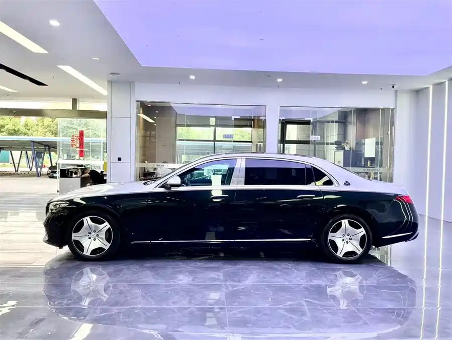 Mercedes Benz Maybach S-Class