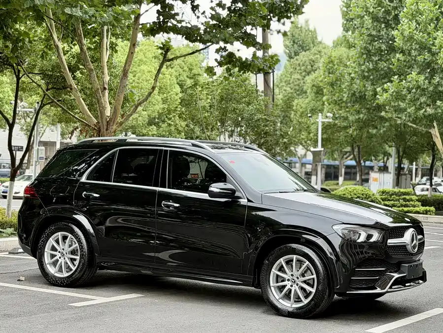 Mercedes Benz GLE (Imported)