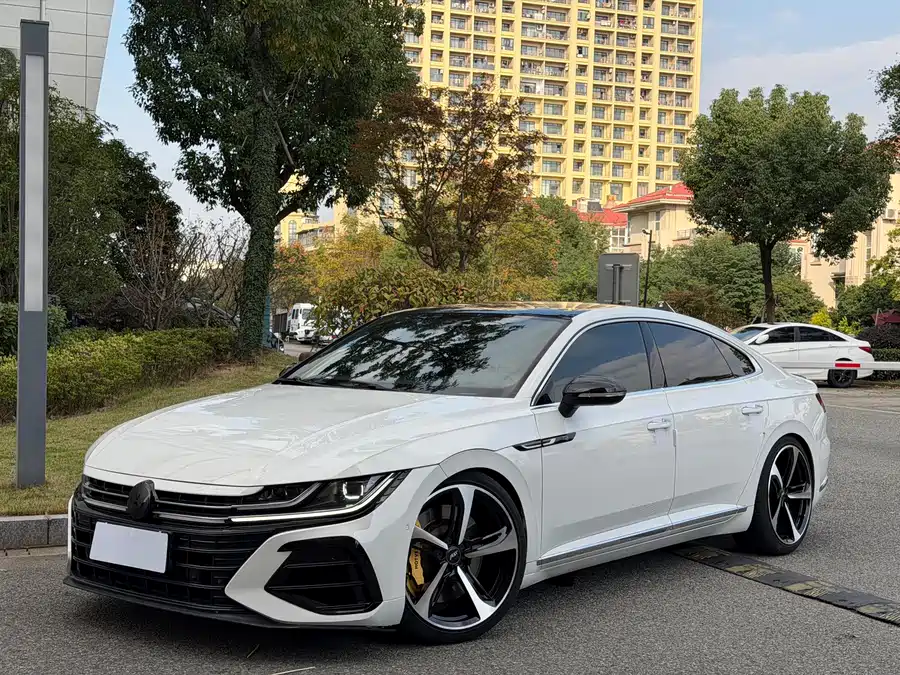 Volkswagen FAW- CC