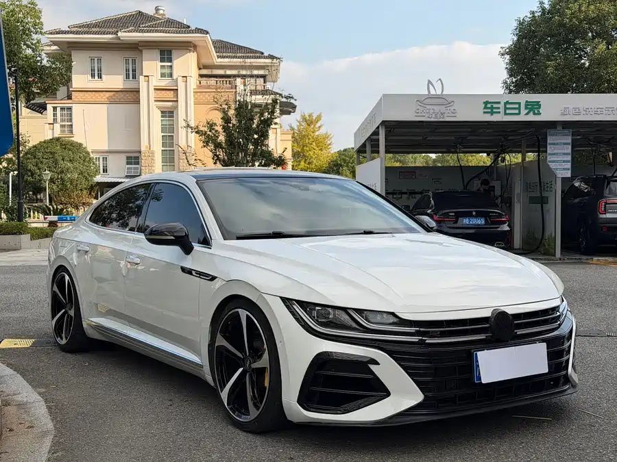 Volkswagen FAW- CC