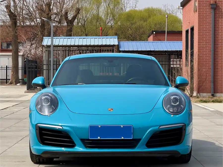 Porsche 911