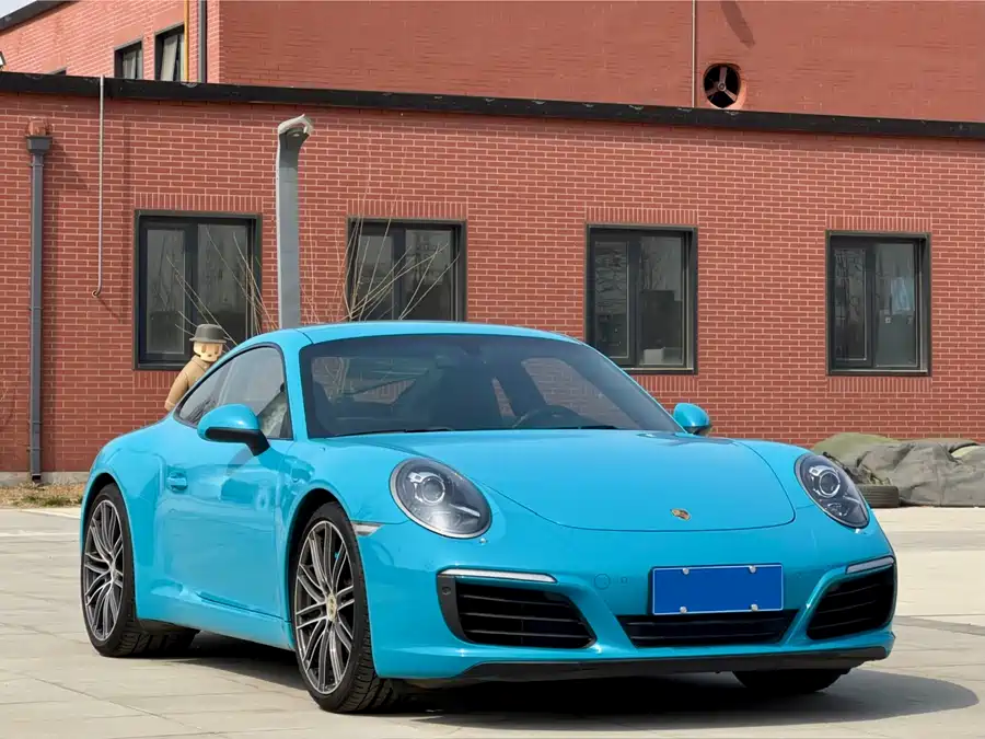 Porsche 911