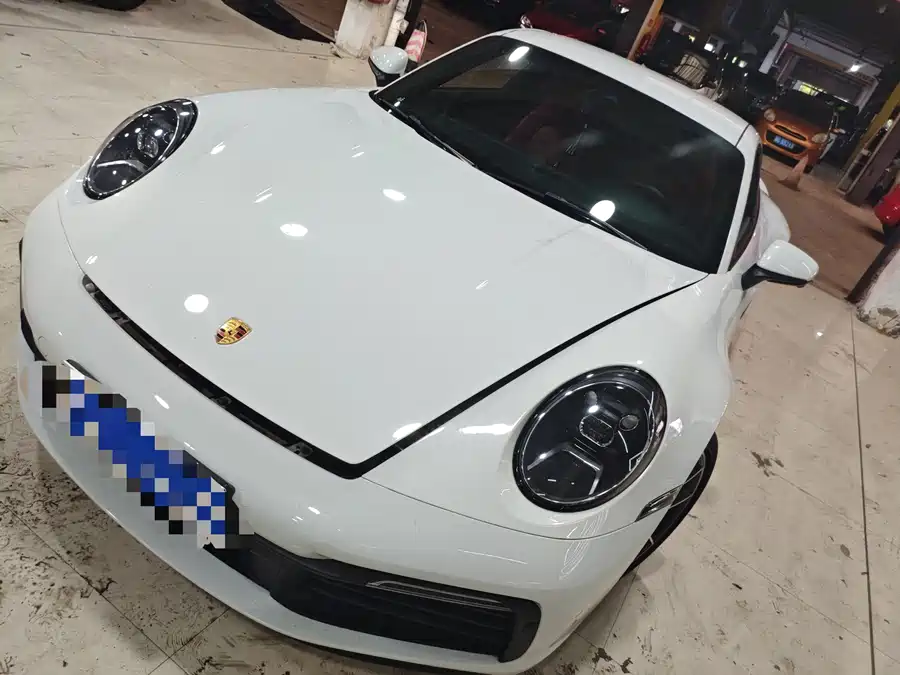 Porsche 911