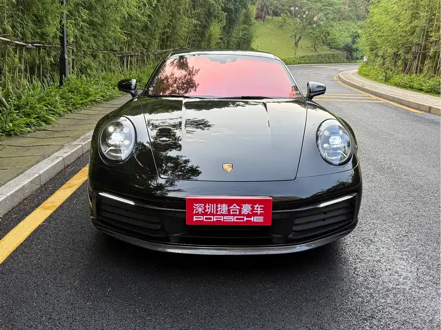 Porsche 911