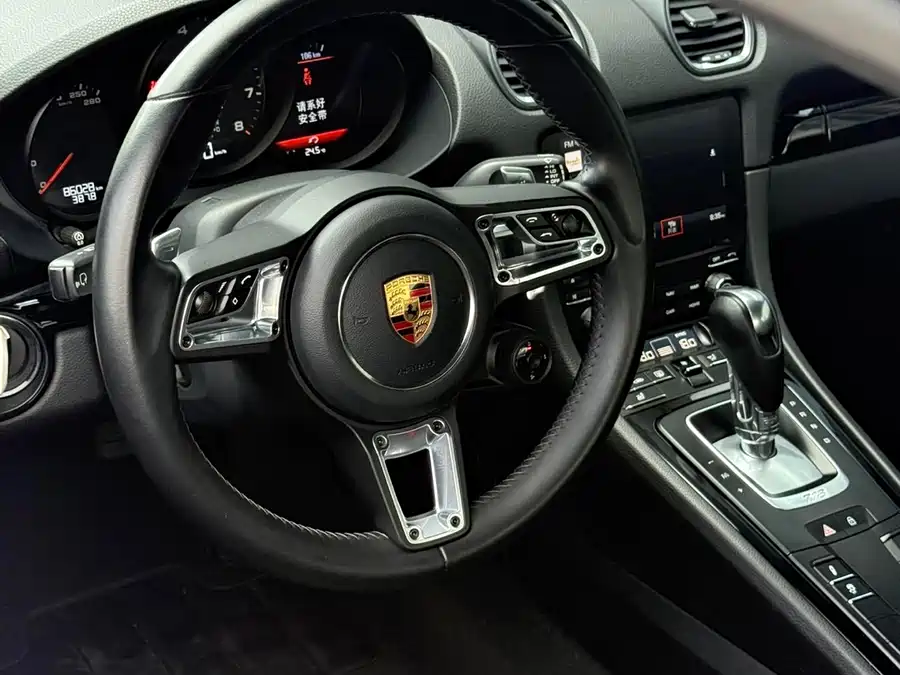 Porsche 718